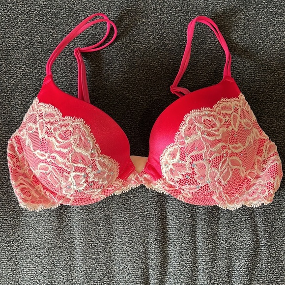 Victoria’s Secret Very Sexy Push-Up Bundle 34C - Picture 5 of 8